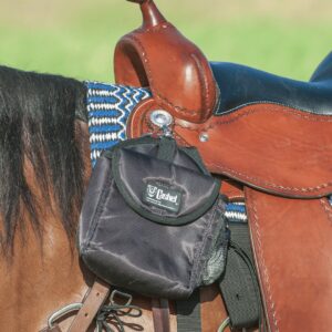 Cashel Snap-On Lunch Bag on horse